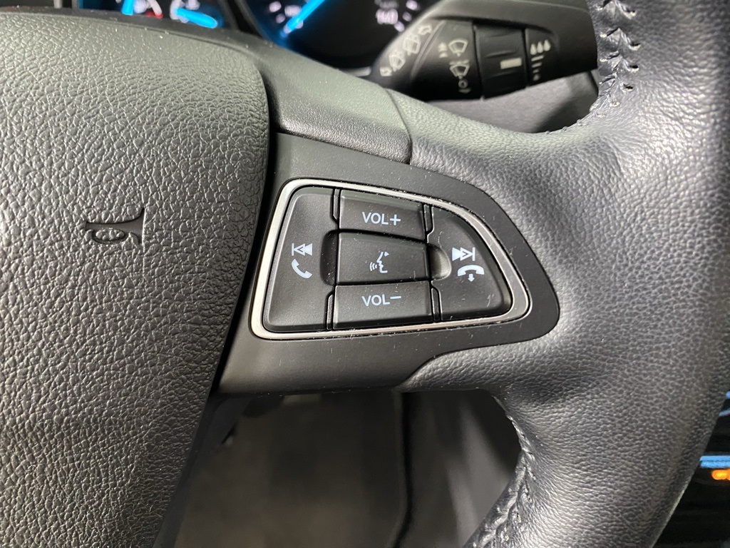 2019 Ford Escape Titanium photo 9