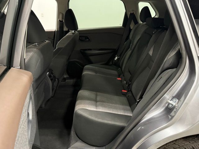 2021 Nissan Rogue S photo 24