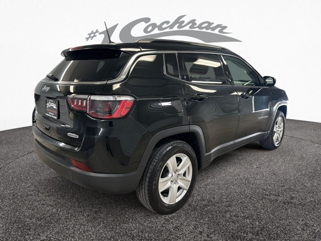 2022 Jeep Compass Latitude photo 7