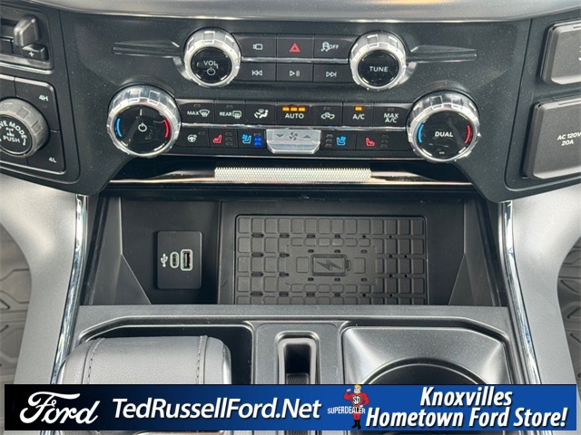 2025 Ford F-150 Lariat photo 17