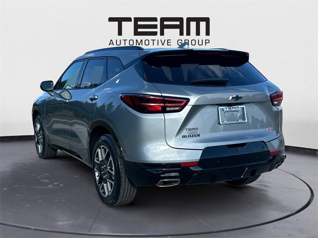 2025 Chevrolet Blazer RS photo 5