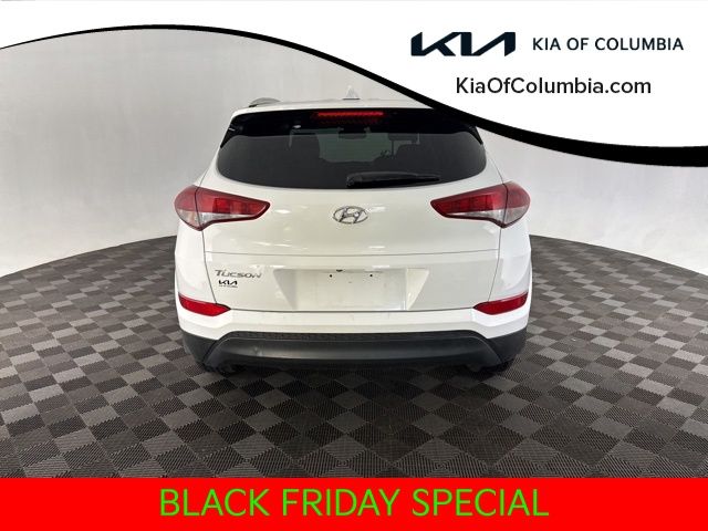 2017 Hyundai Tucson SE Plus photo 3