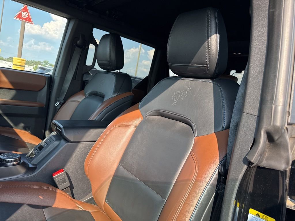 2022 Ford Bronco Outer Banks photo 12