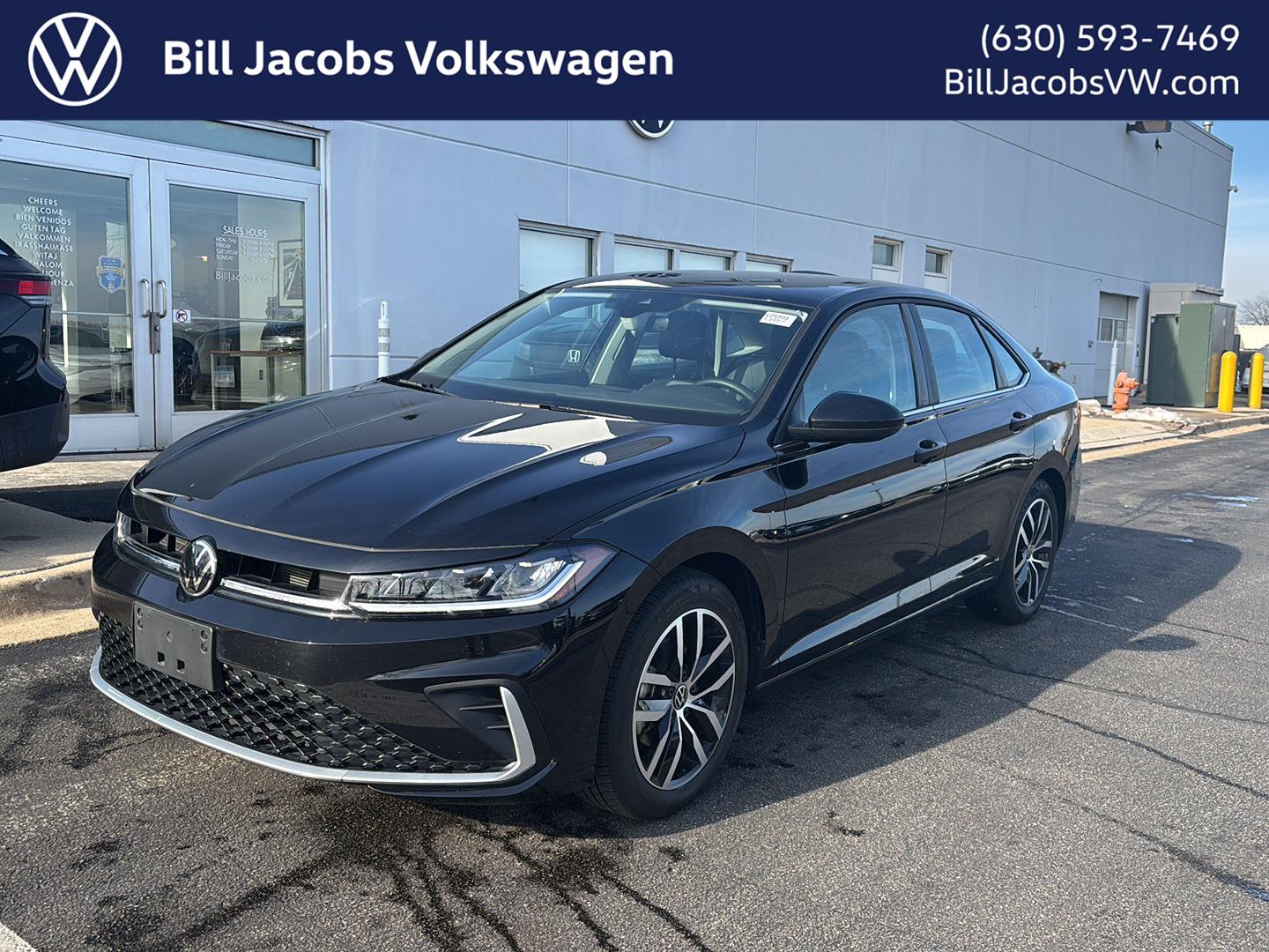 2025 Volkswagen Jetta SE's photo