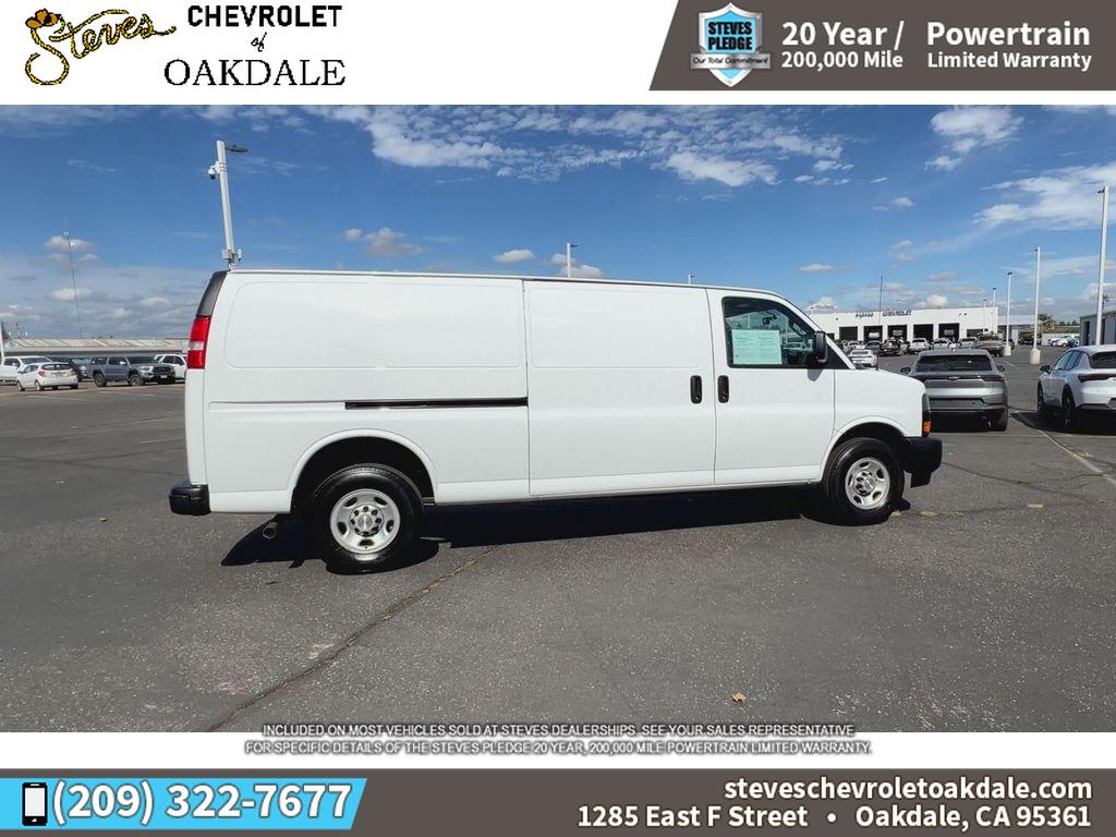 2023 Chevrolet Express Cargo 2500 photo 12