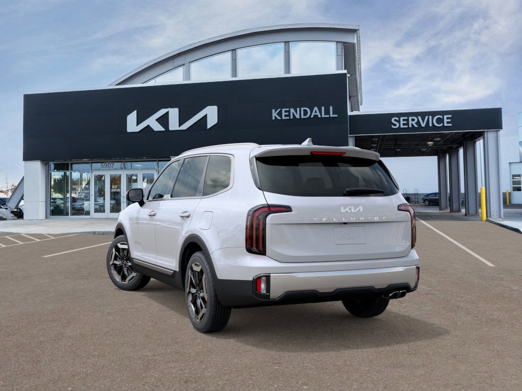 2025 Kia Telluride EX photo 4