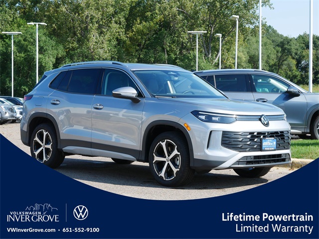 2025 Volkswagen Tiguan SE's photo