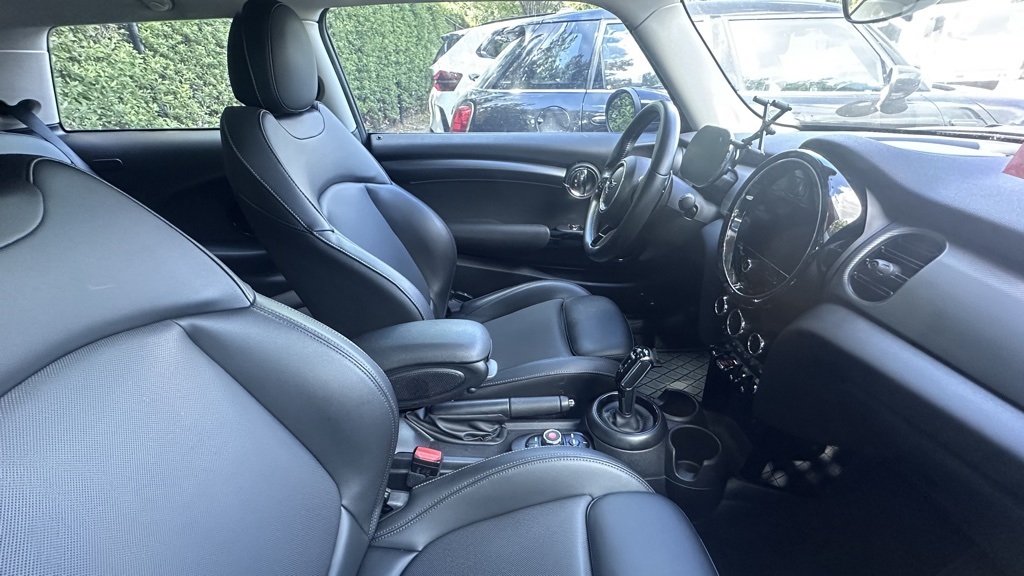 2022 Mini Cooper Hardtop S photo 5