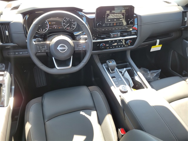 2025 Nissan Pathfinder SL photo 31