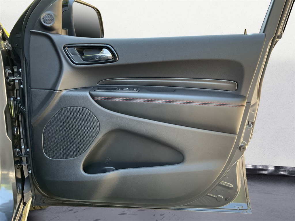 2025 Dodge Durango GT photo 10