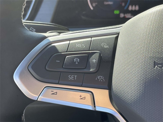 2026 Volkswagen Atlas Cross Sport SE Technology photo 23