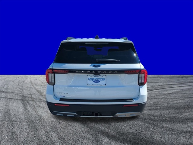 2026 Ford Explorer photo 4