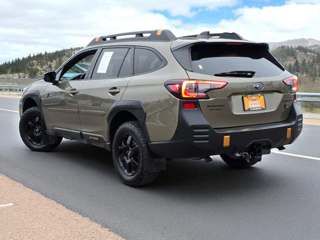 2022 Subaru Outback Wilderness photo 2