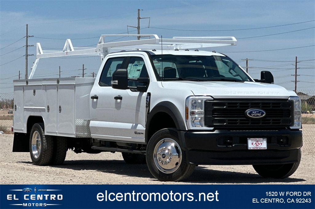 2025 Ford F-550 Super Duty Chassis Cab XL's photo