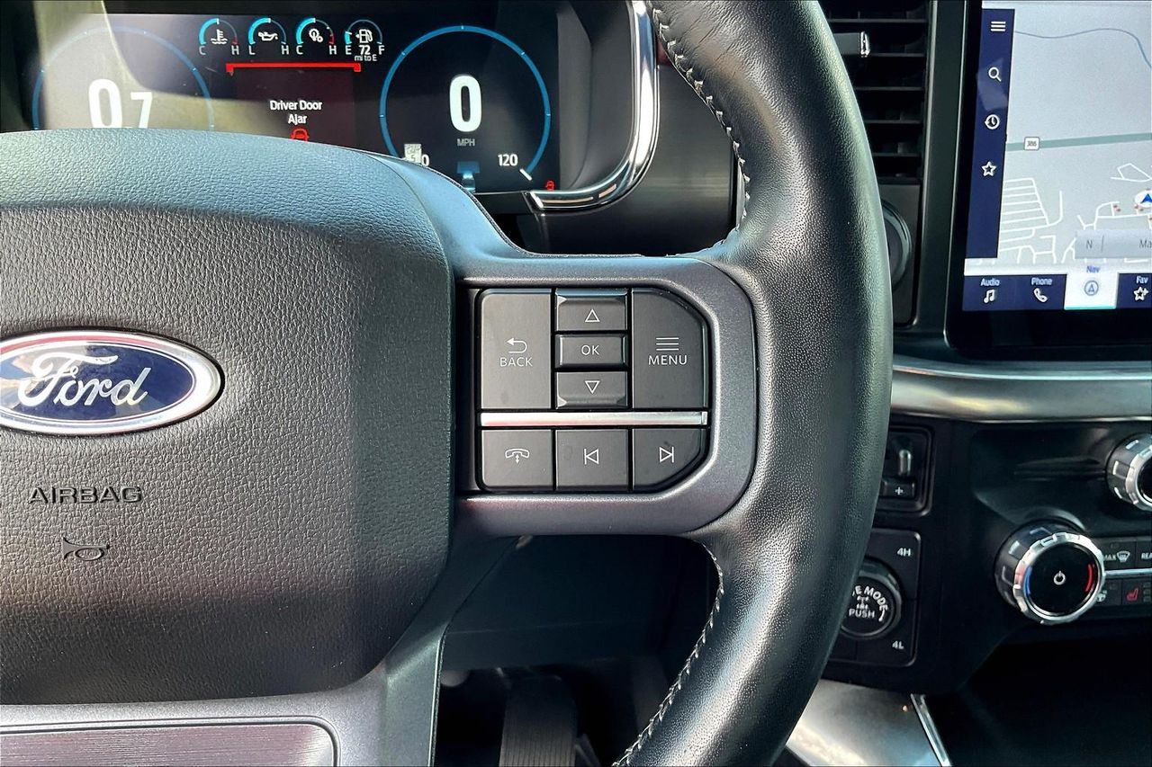 2023 Ford F-150 Lariat photo 11