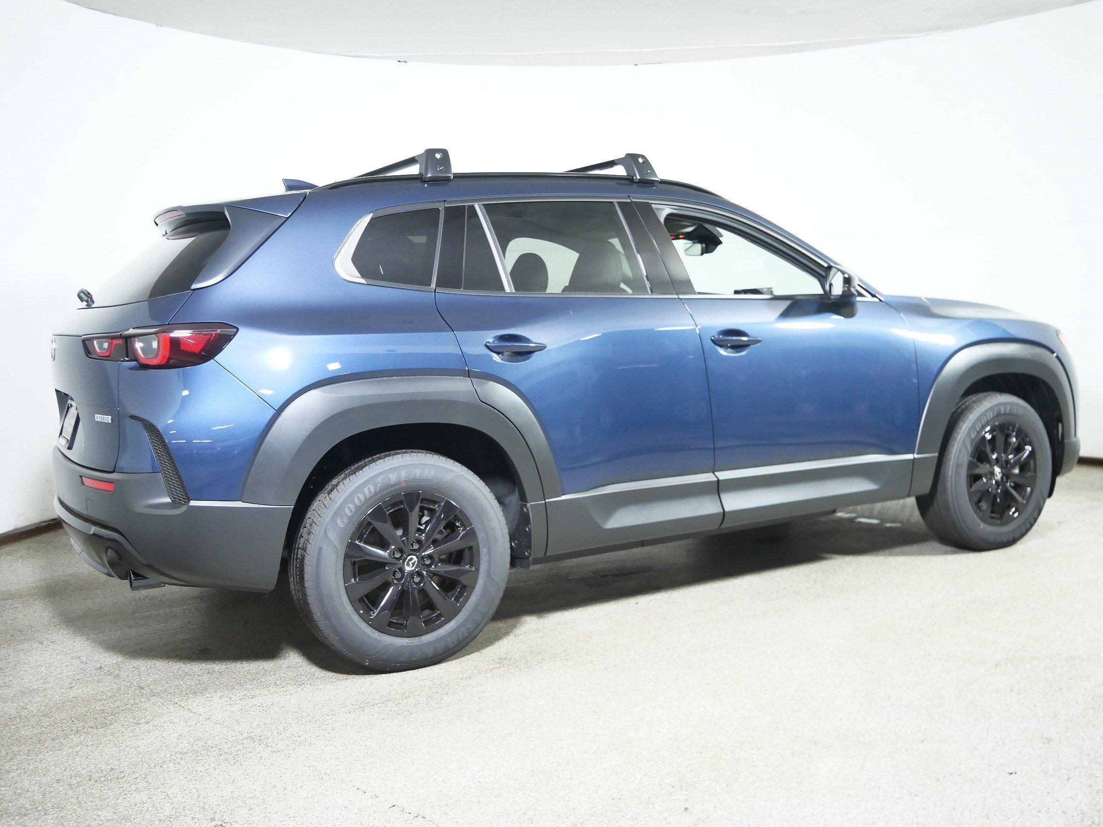 2025 Mazda CX-50 Premium photo 2