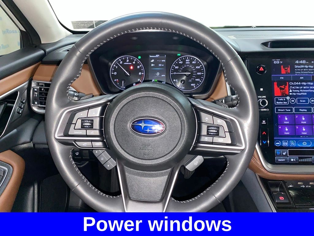 2022 Subaru Outback Touring XT photo 20