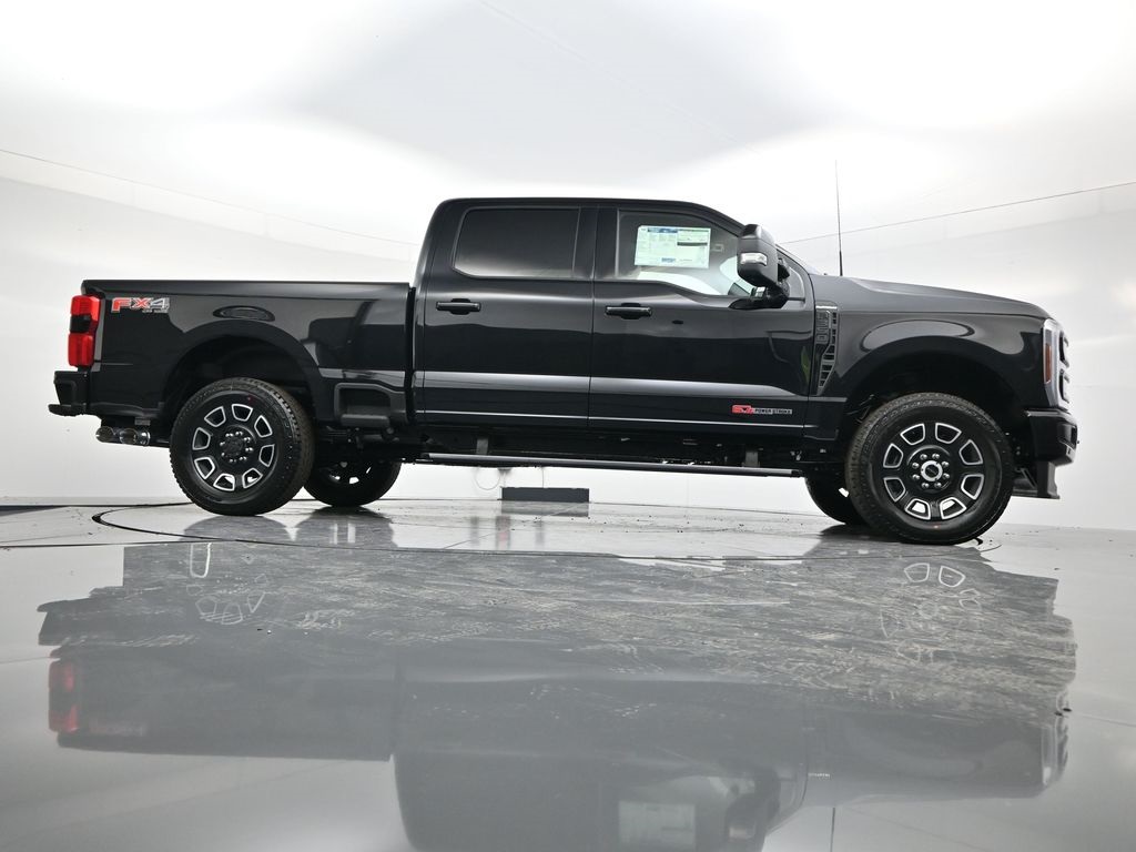 2026 Ford F-350 Platinum photo 42