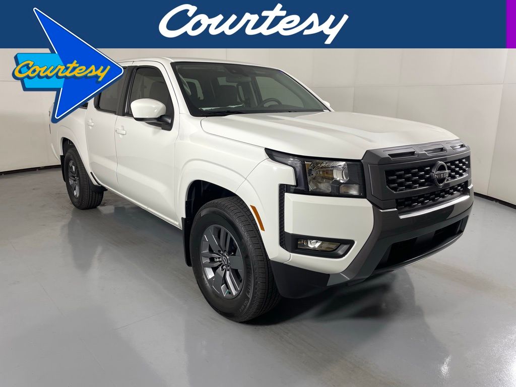 2025 Nissan Frontier SV's photo