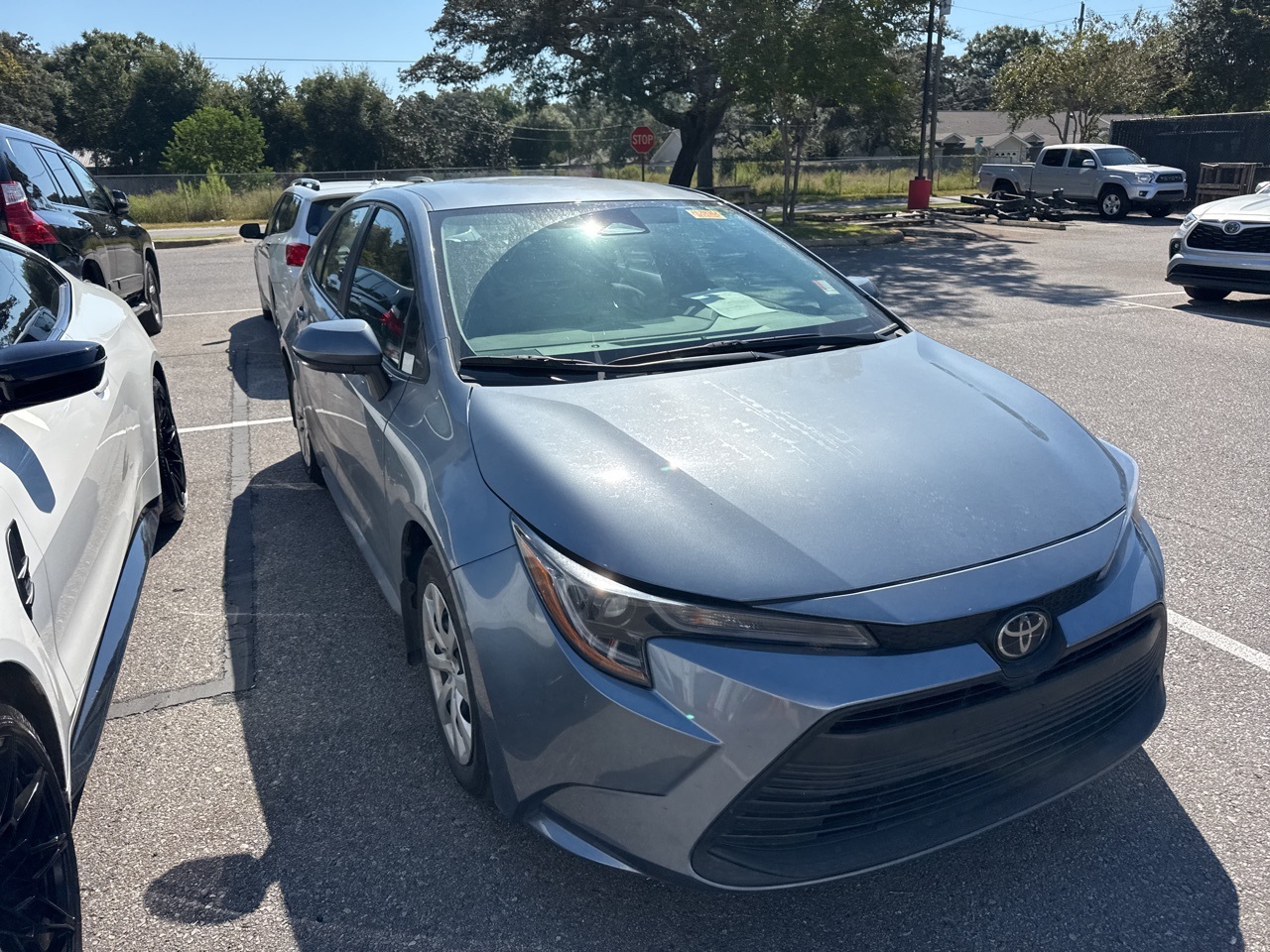 2024 Toyota Corolla LE photo 3