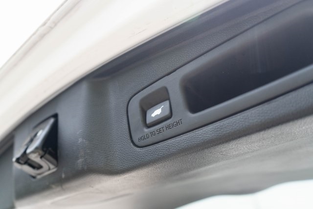 2022 Honda CR-V Hybrid EX-L photo 13