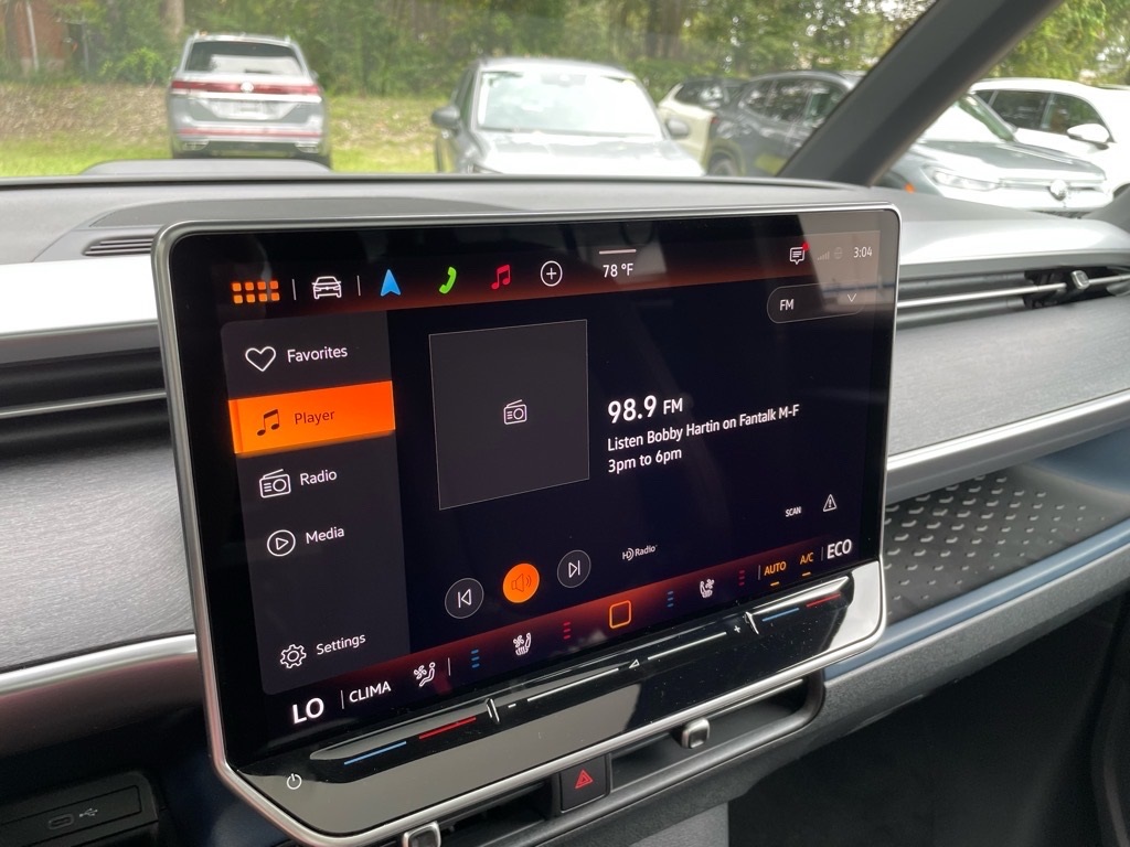 2025 Volkswagen ID. Buzz Pro Plus photo 10