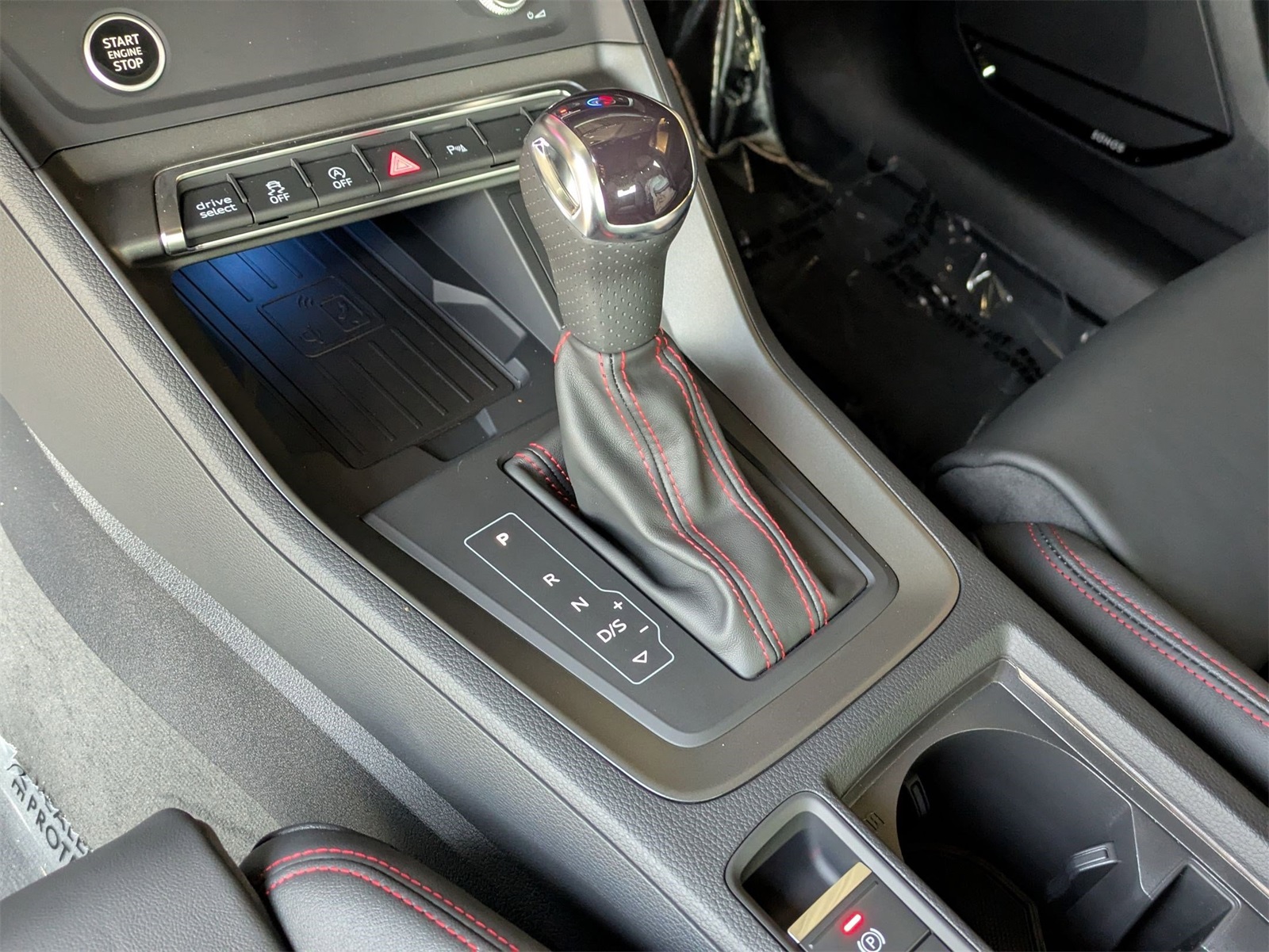 2025 Audi Q3 Premium Plus S line photo 7