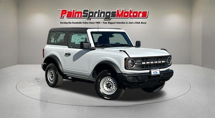 2025 Ford Bronco 2-Door Base's photo