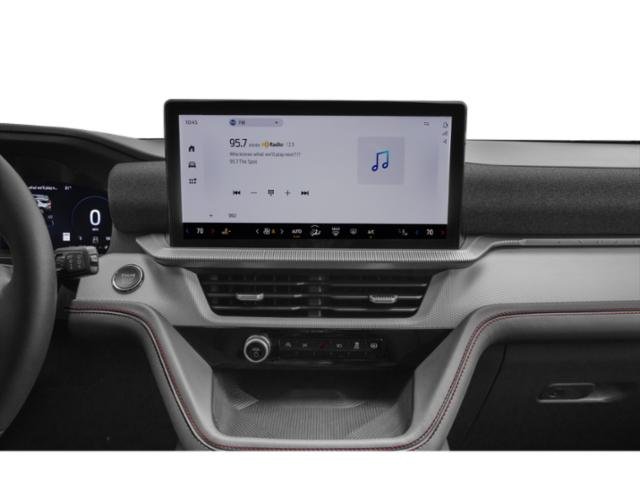 2025 Ford Explorer photo 12
