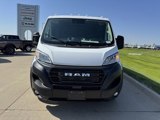 2025 Ram ProMaster 1500 photo 2