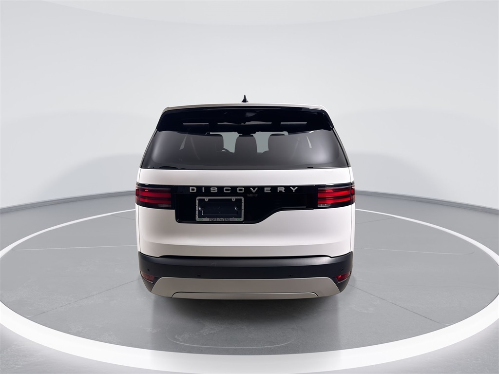 2025 Land Rover Discovery S photo 6