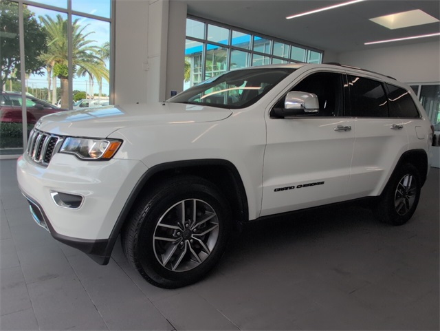 2020 Jeep Grand Cherokee Limited photo 4