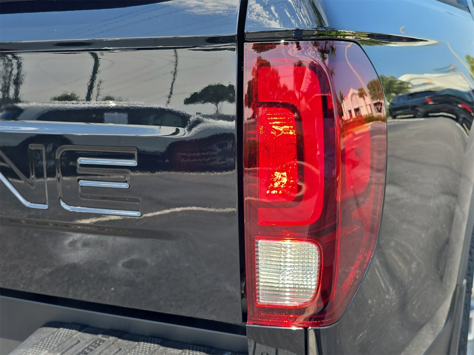 2025 Honda Ridgeline RTL photo 7