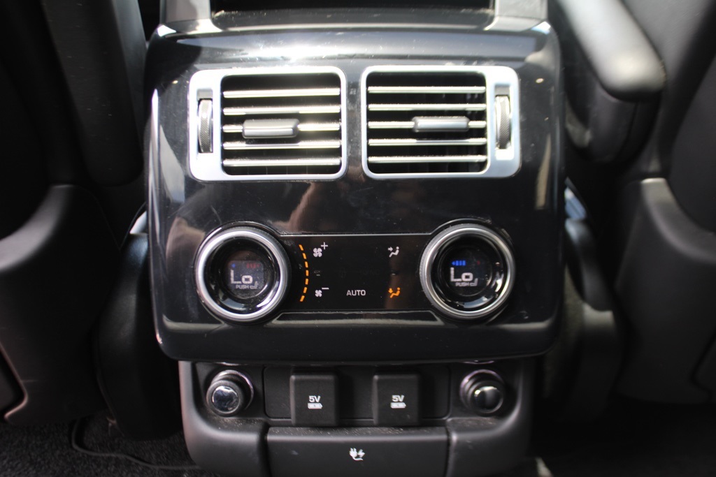 2019 Land Rover Range Rover SuperCharged photo 37