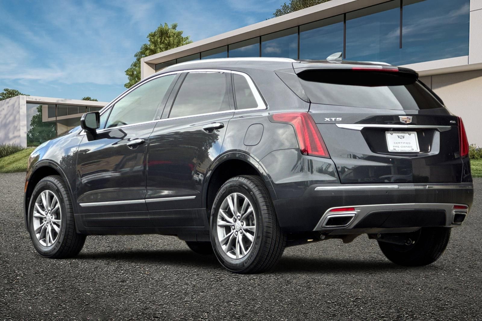 2022 Cadillac XT5 Premium Luxury photo 4