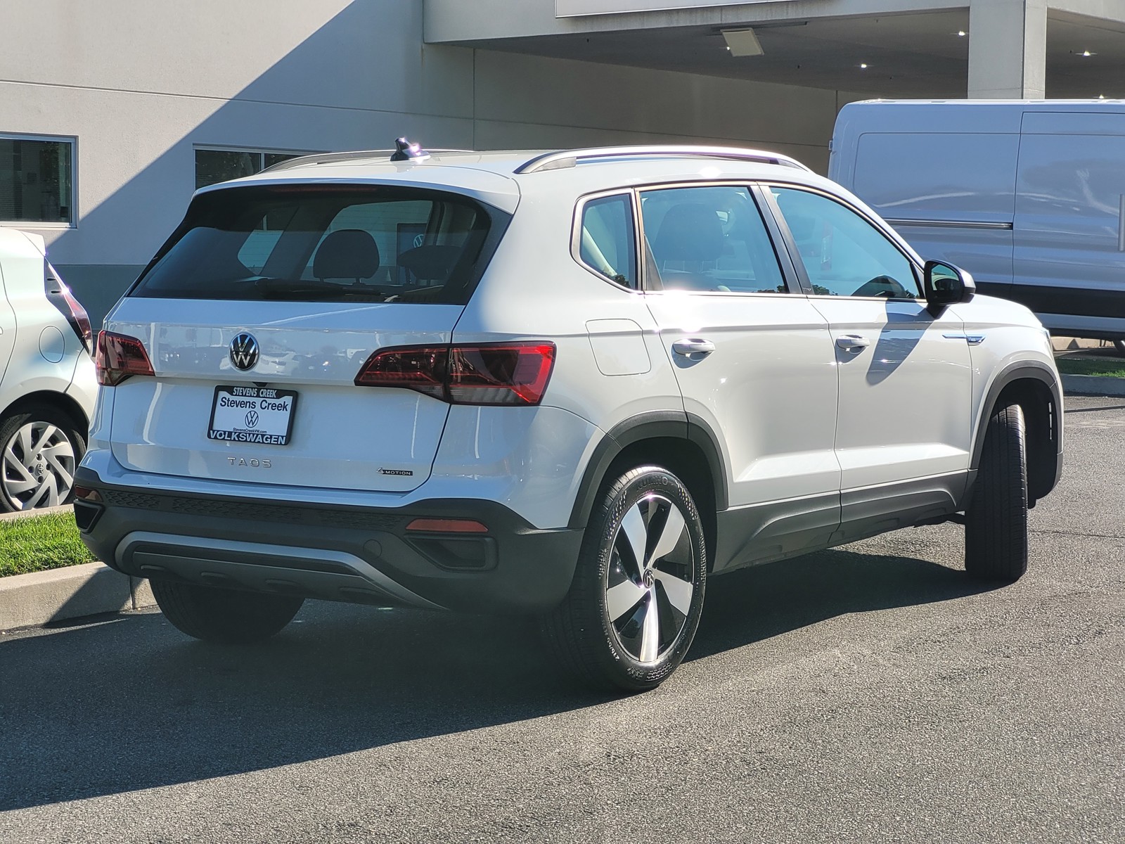 2024 Volkswagen Taos S photo 3