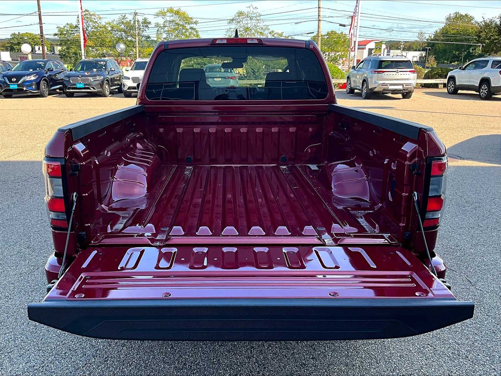 2025 Nissan Frontier SV photo 23