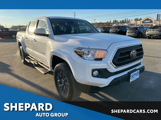 2021 Toyota Tacoma SR's photo