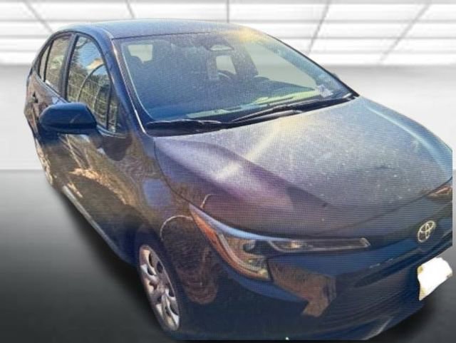 2024 Toyota Corolla LE's photo