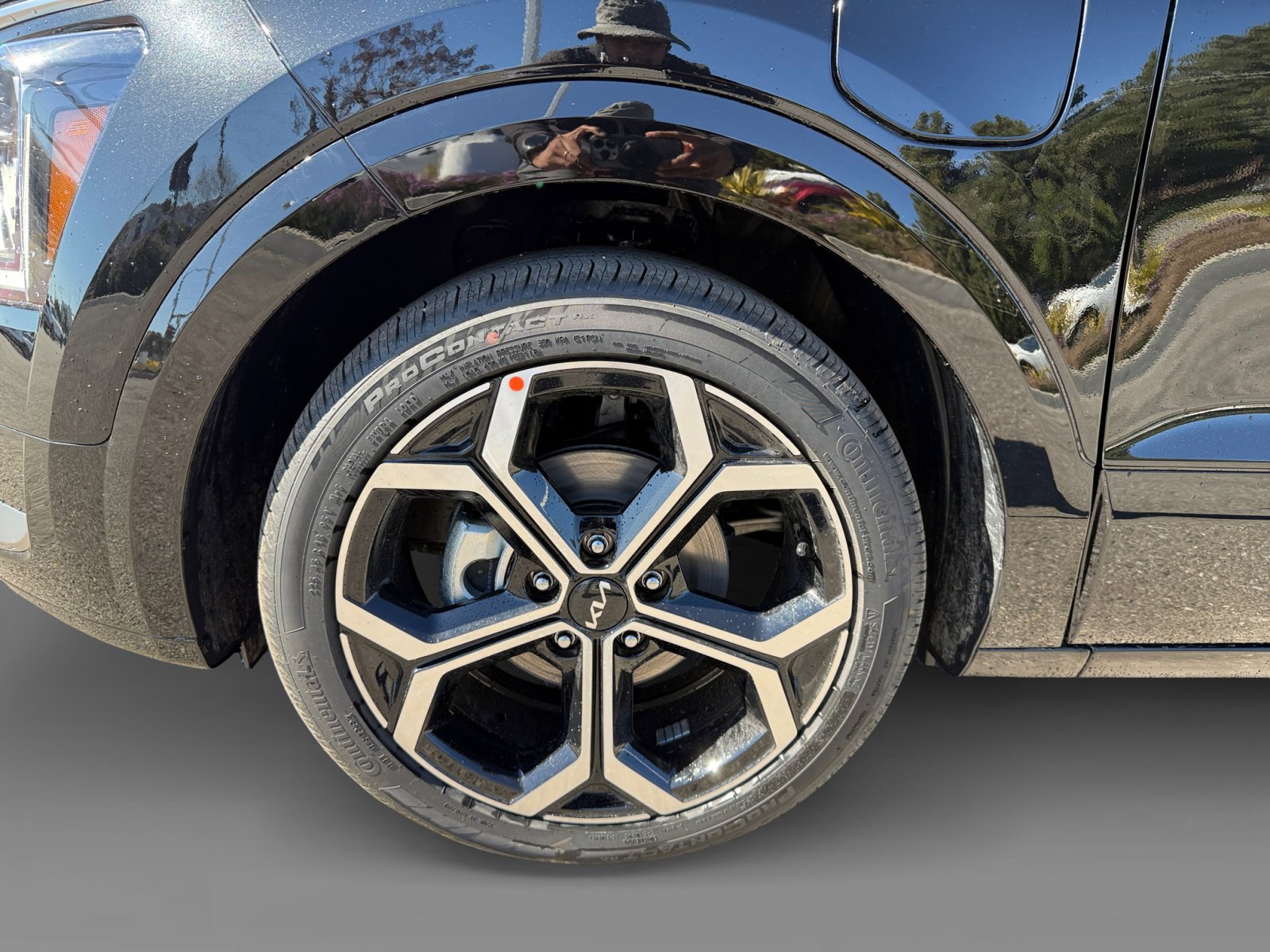 2025 Kia Niro Plug-In Hybrid SX Touring photo 9