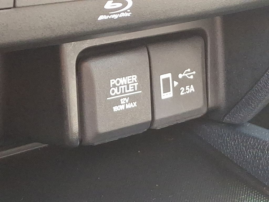 2022 Honda Pilot Touring photo 28