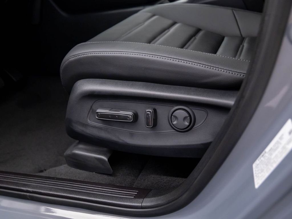 2026 Honda CR-V EX-L photo 11