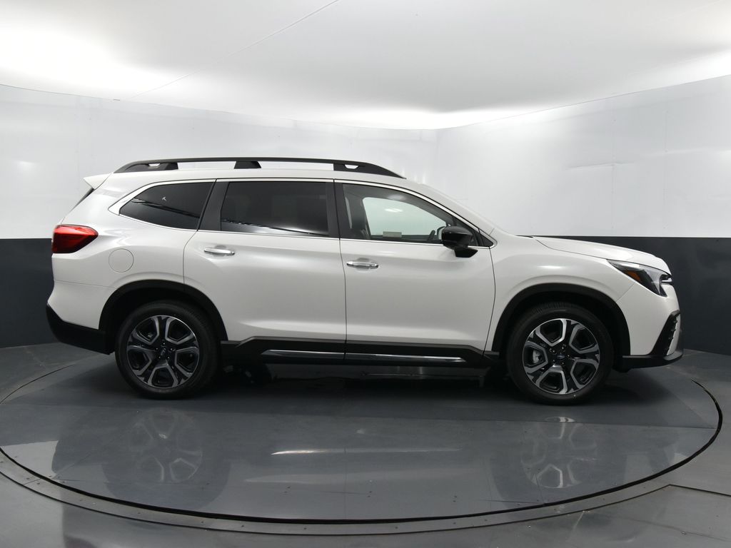 2025 Subaru Ascent Touring photo 22