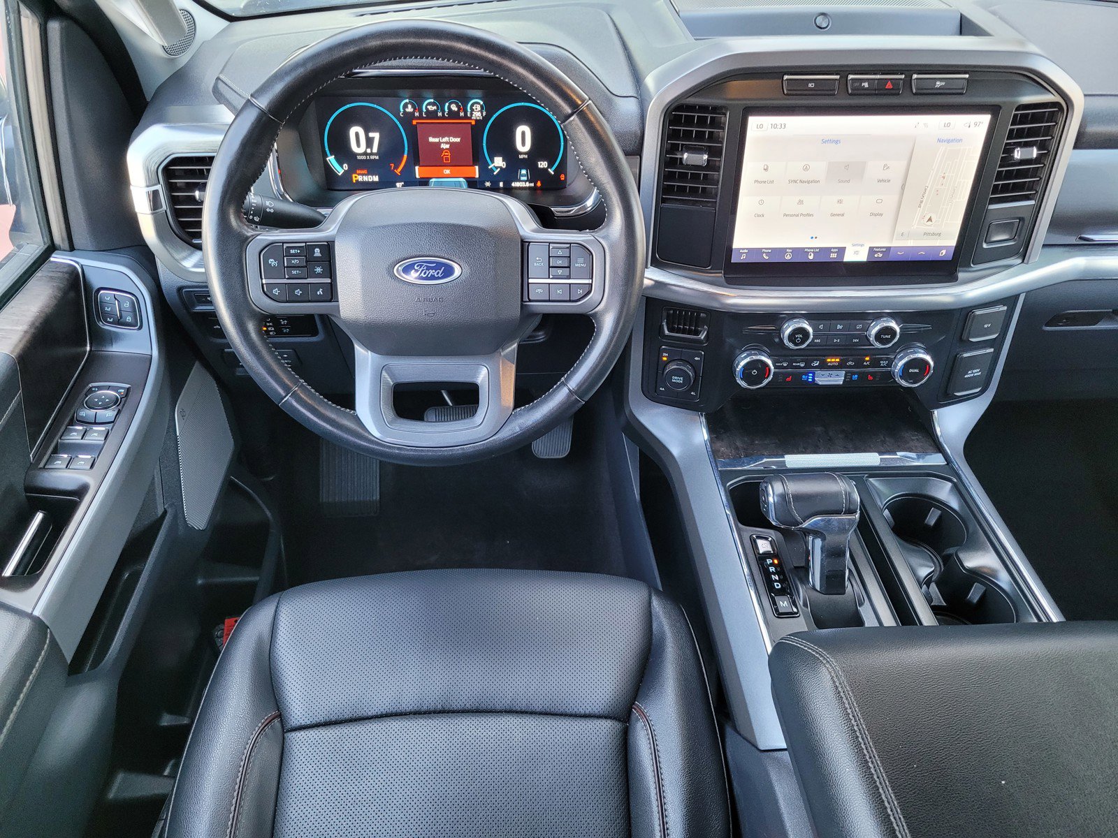 2023 Ford F-150 Lariat photo 11