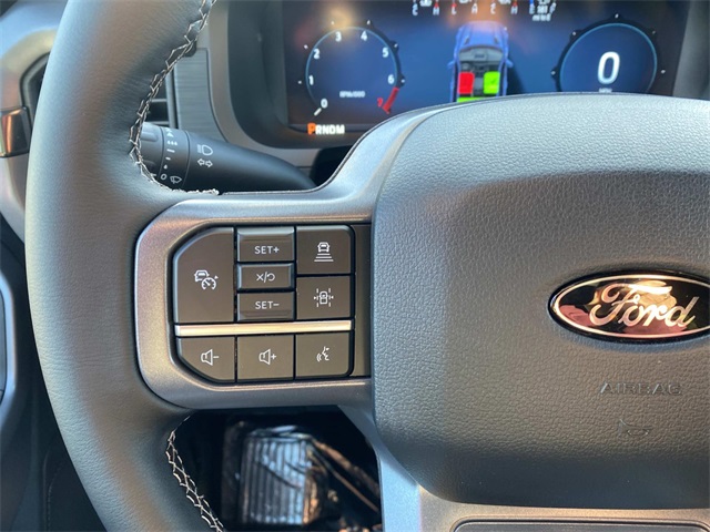 2025 Ford F-150 XLT photo 11