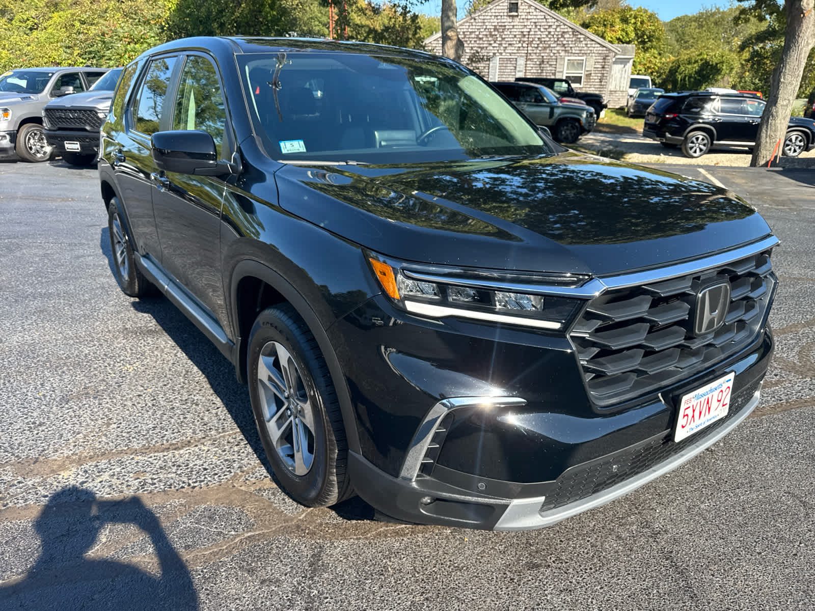 2025 Honda Pilot EX-L's photo