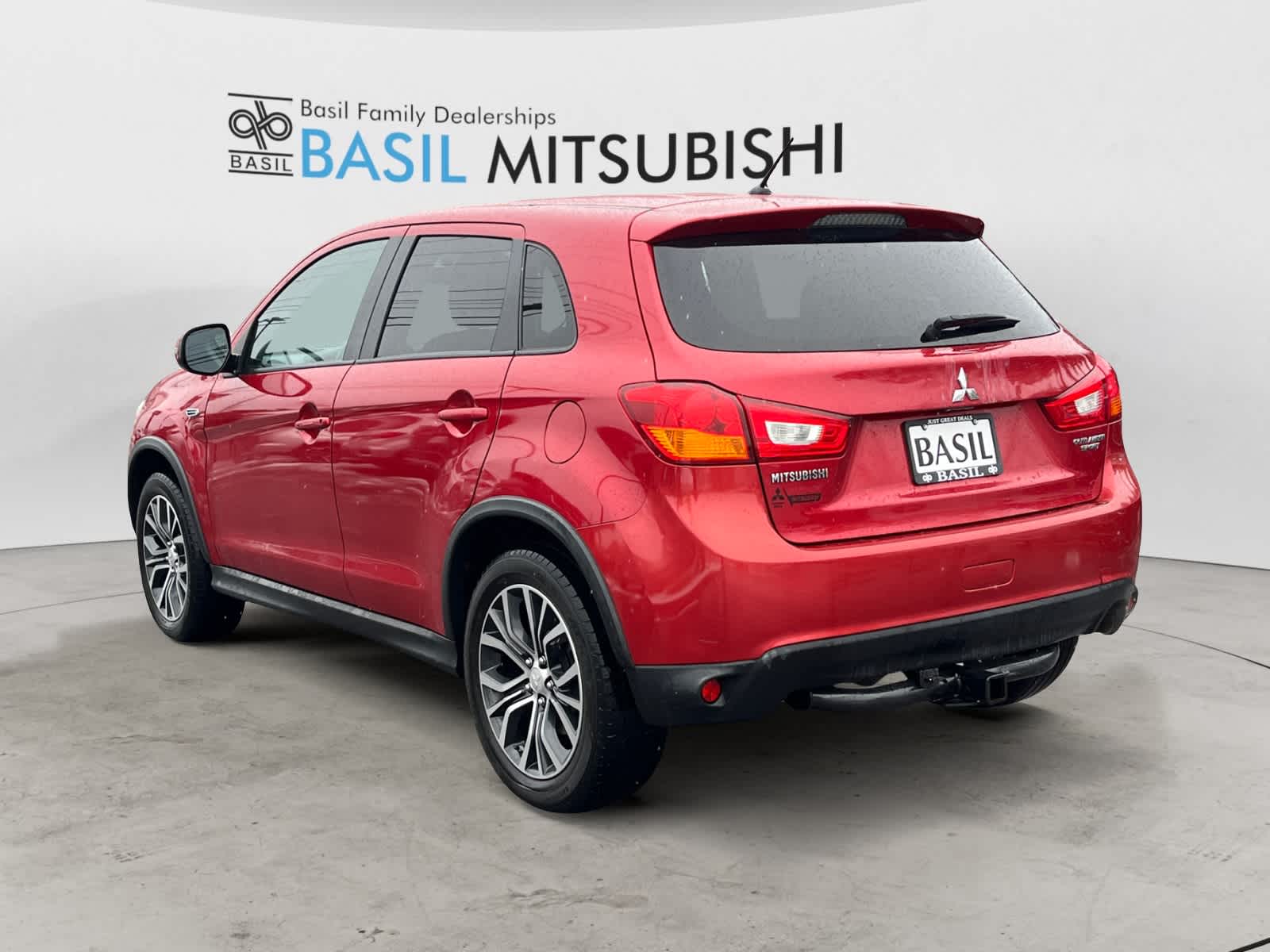 2016 Mitsubishi Outlander Sport ES photo 3