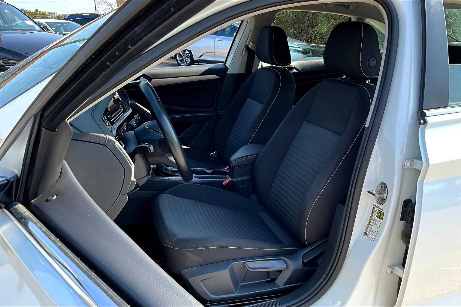 2024 Volkswagen Jetta S photo 7