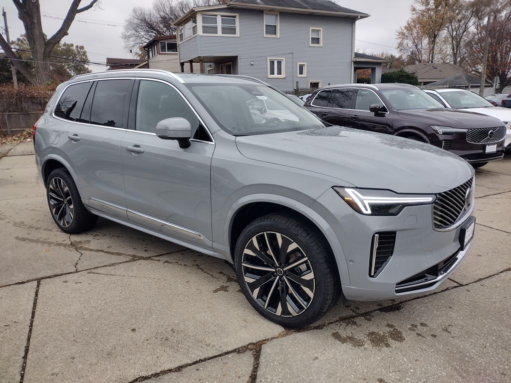 2026 VOLVO XC90 - Image 3