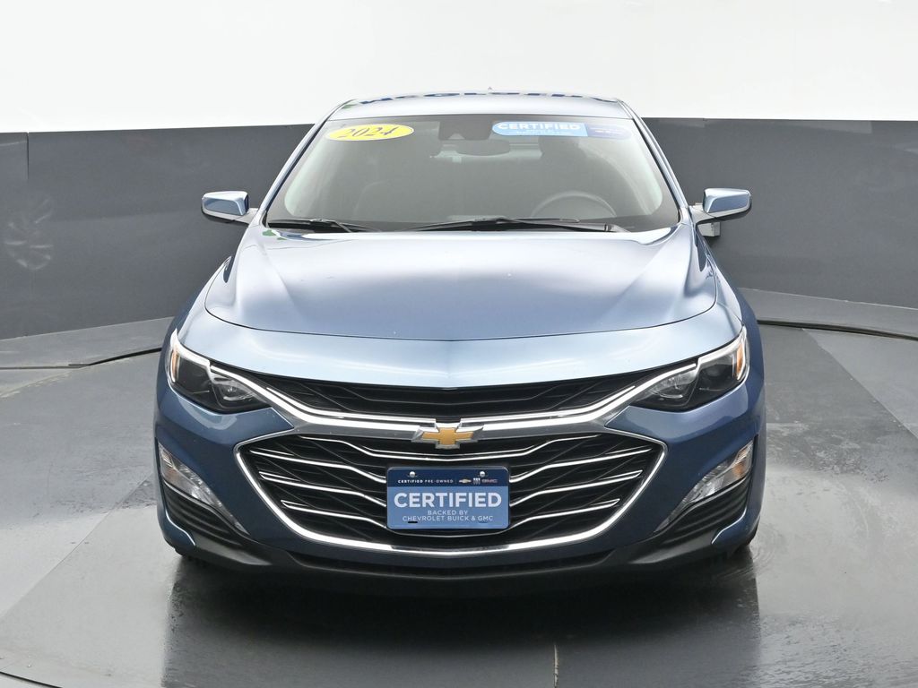 2024 Chevrolet Malibu 1LT photo 3